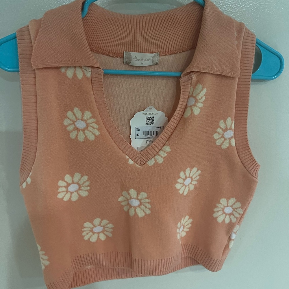 altered state sweater vest size medium